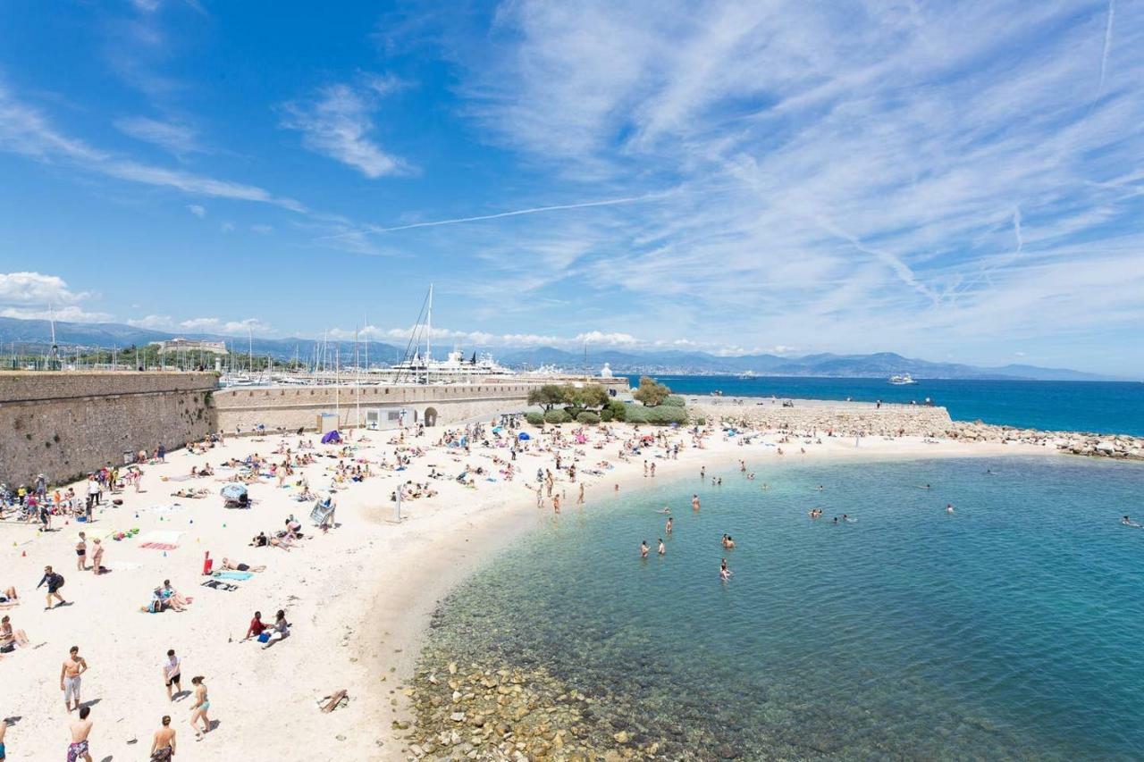 Appartement 4 Personnes Vue Mer Remparts Antibes Bagian luar foto