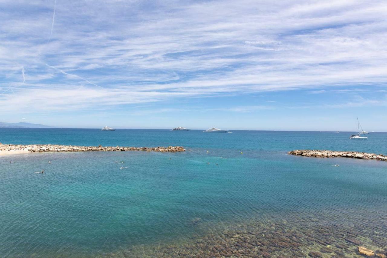 Appartement 4 Personnes Vue Mer Remparts Antibes Bagian luar foto